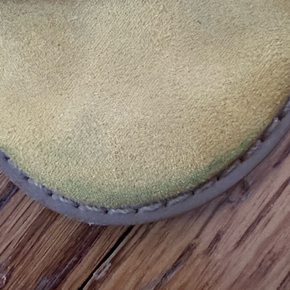 Abound Women's Mustard Yellow and Gold Hardware Chunky Heel Sandals Size 9 - Picture 6 of 9